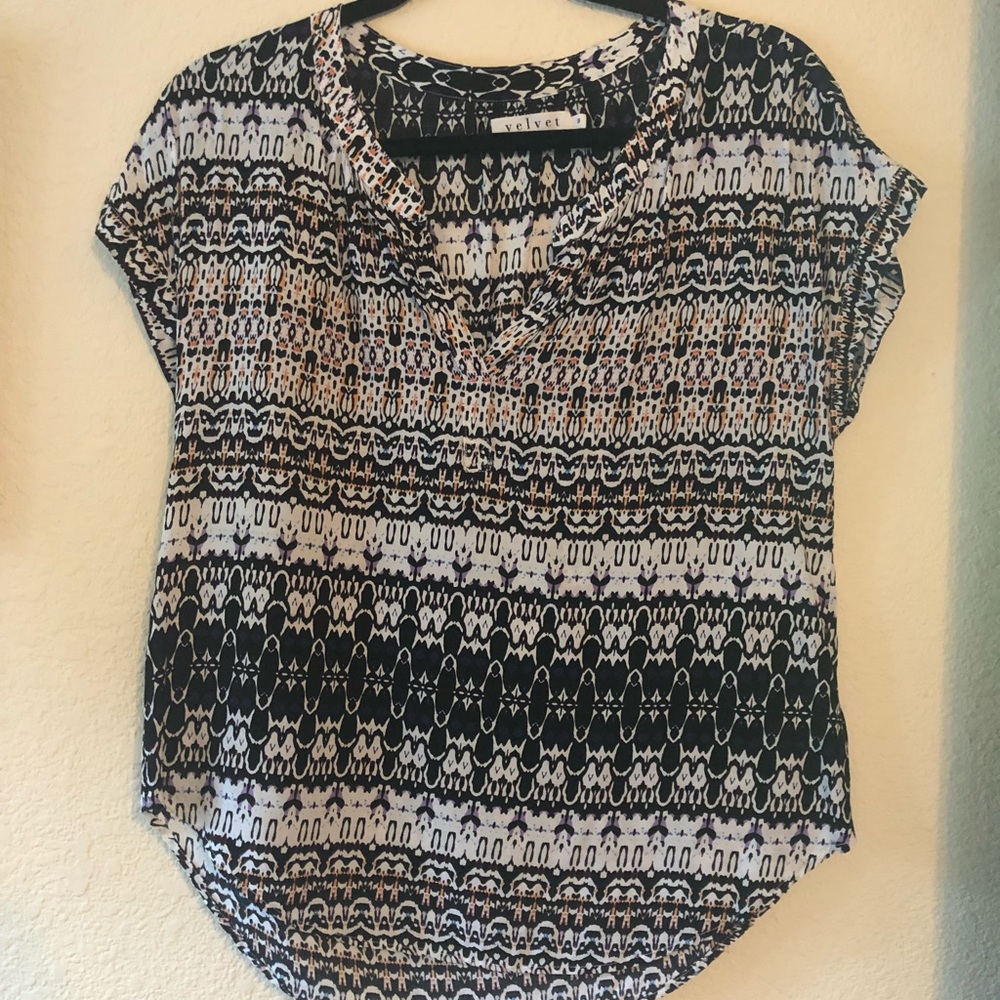Velvet by Graham & Spencer rayon top